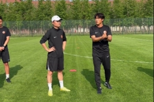徐正源：用场上表现去回报球迷，克服一切困难准备迎战上海海港！