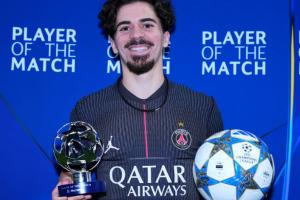 维球王！官方：维蒂尼亚当选欧冠决赛最佳球员，助巴黎卫冕欧冠