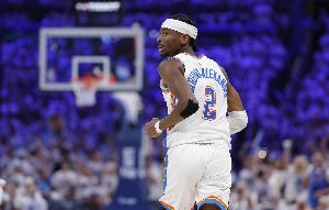 NBA官方：亚历山大生涯季后赛抢七大战中场均可以得到27.7分！